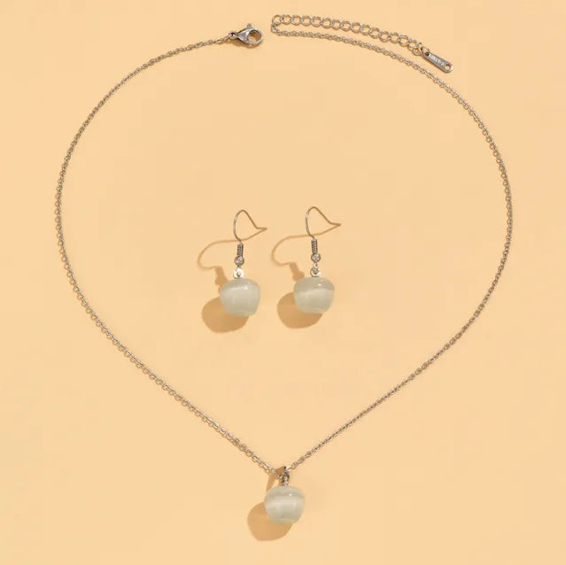 Apple Necklace Set