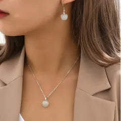 Apple Necklace Set