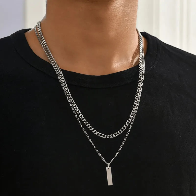 Double Chain W/little Plaque