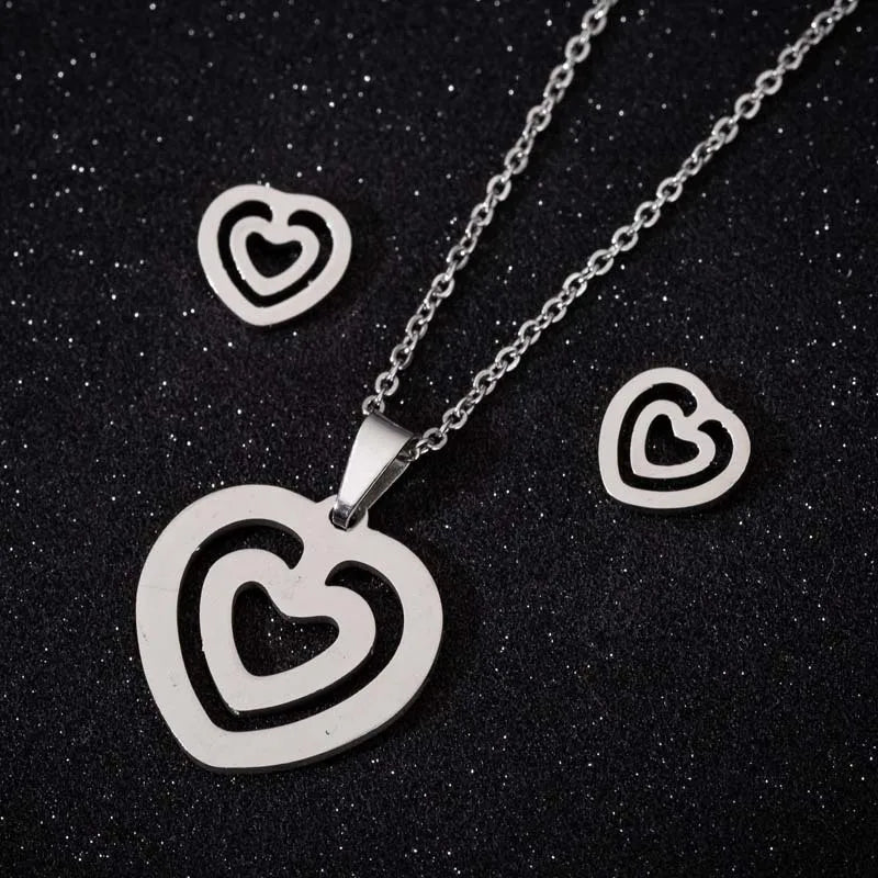 Heart Shape  Necklace/Earrings Set