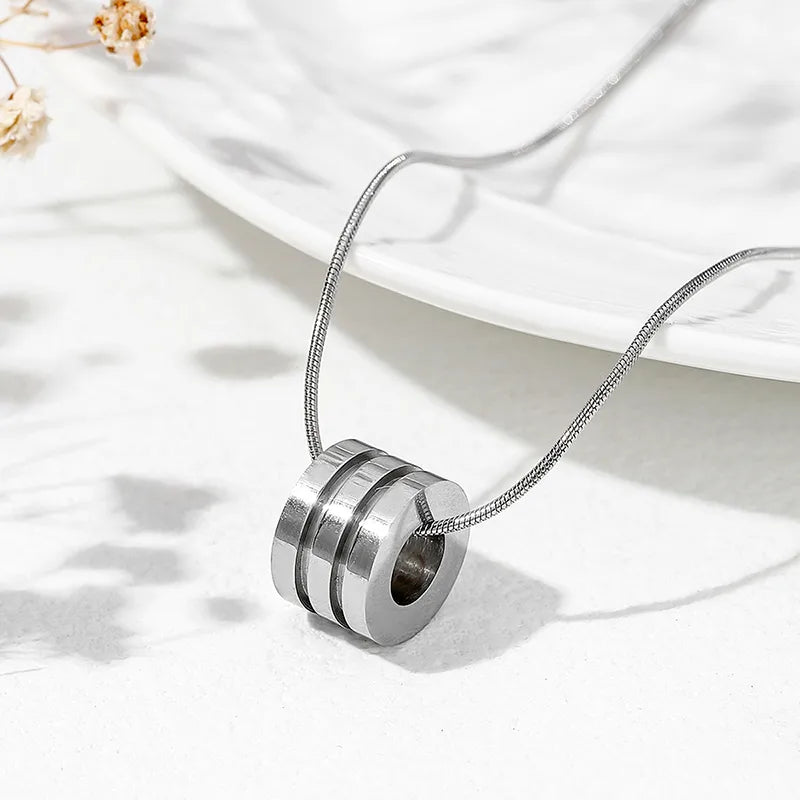 Round Pendant Necklace