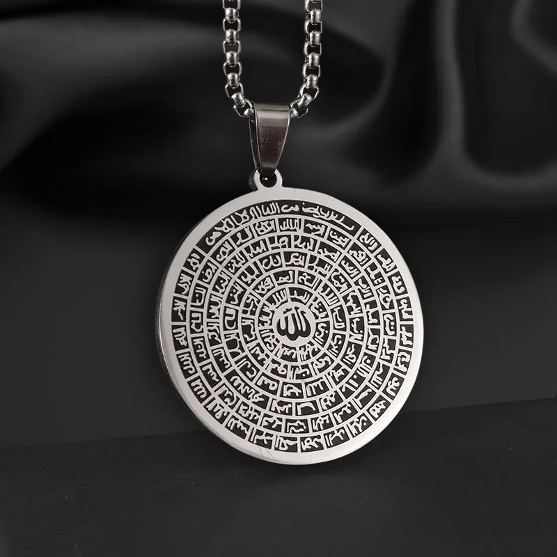 Circle Pendant Necklace