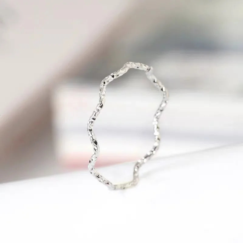 Tiny Wavy Ring