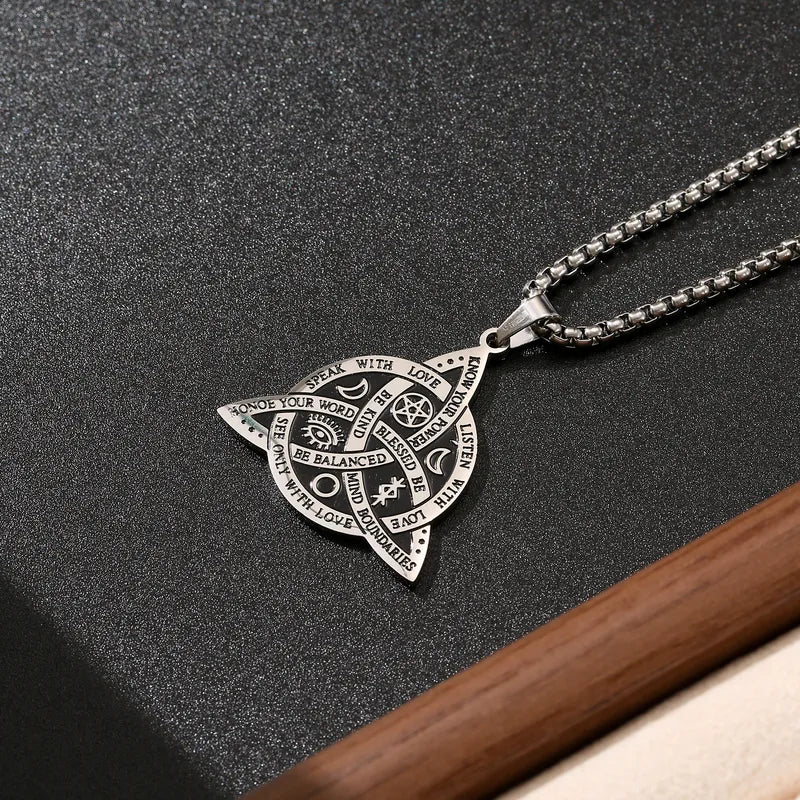 Triada Necklace