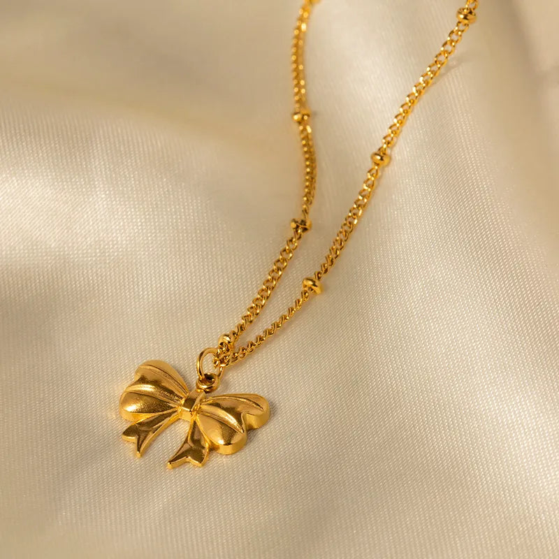 Bow Necklace