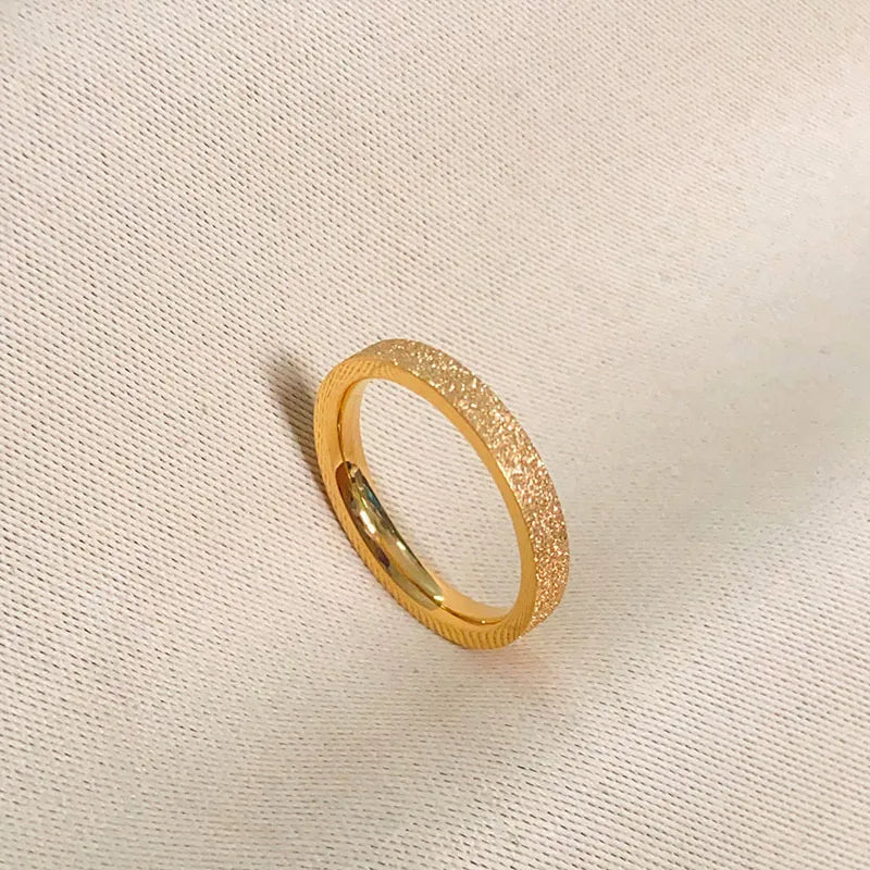 Golden Dimond Finishing Ring