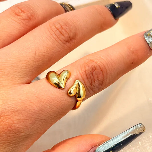 Double heart open ring