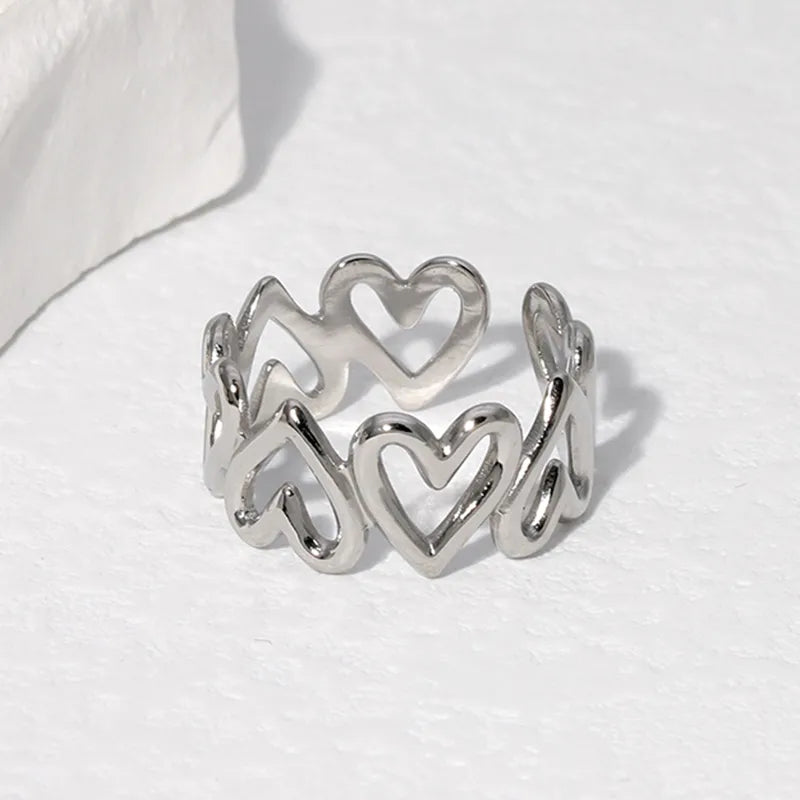 Hollow heart all around ring