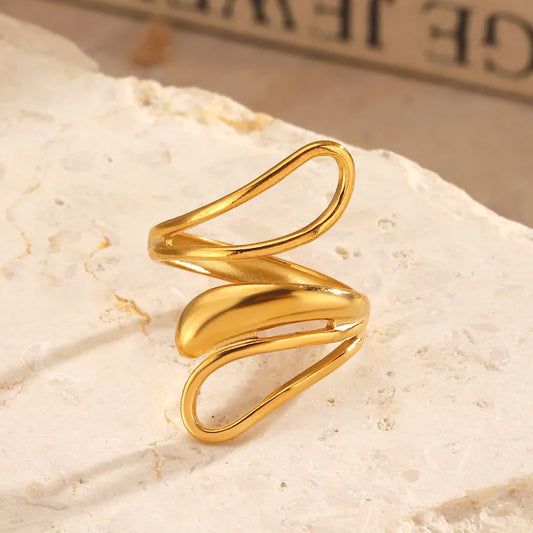 3 loops ring
