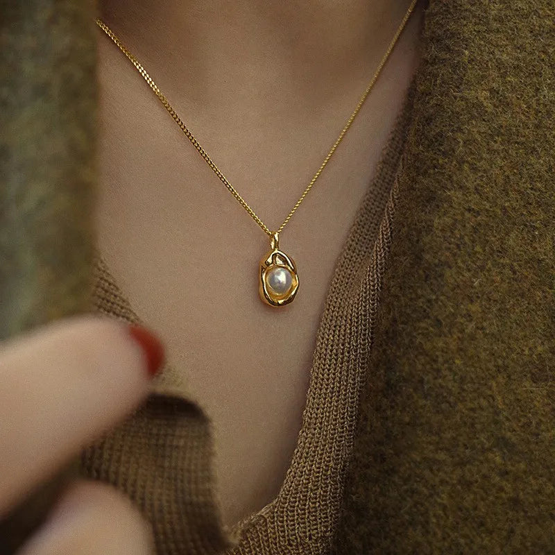 Single Pearl Necklace