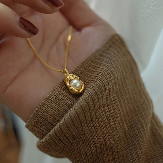 Single Pearl Necklace